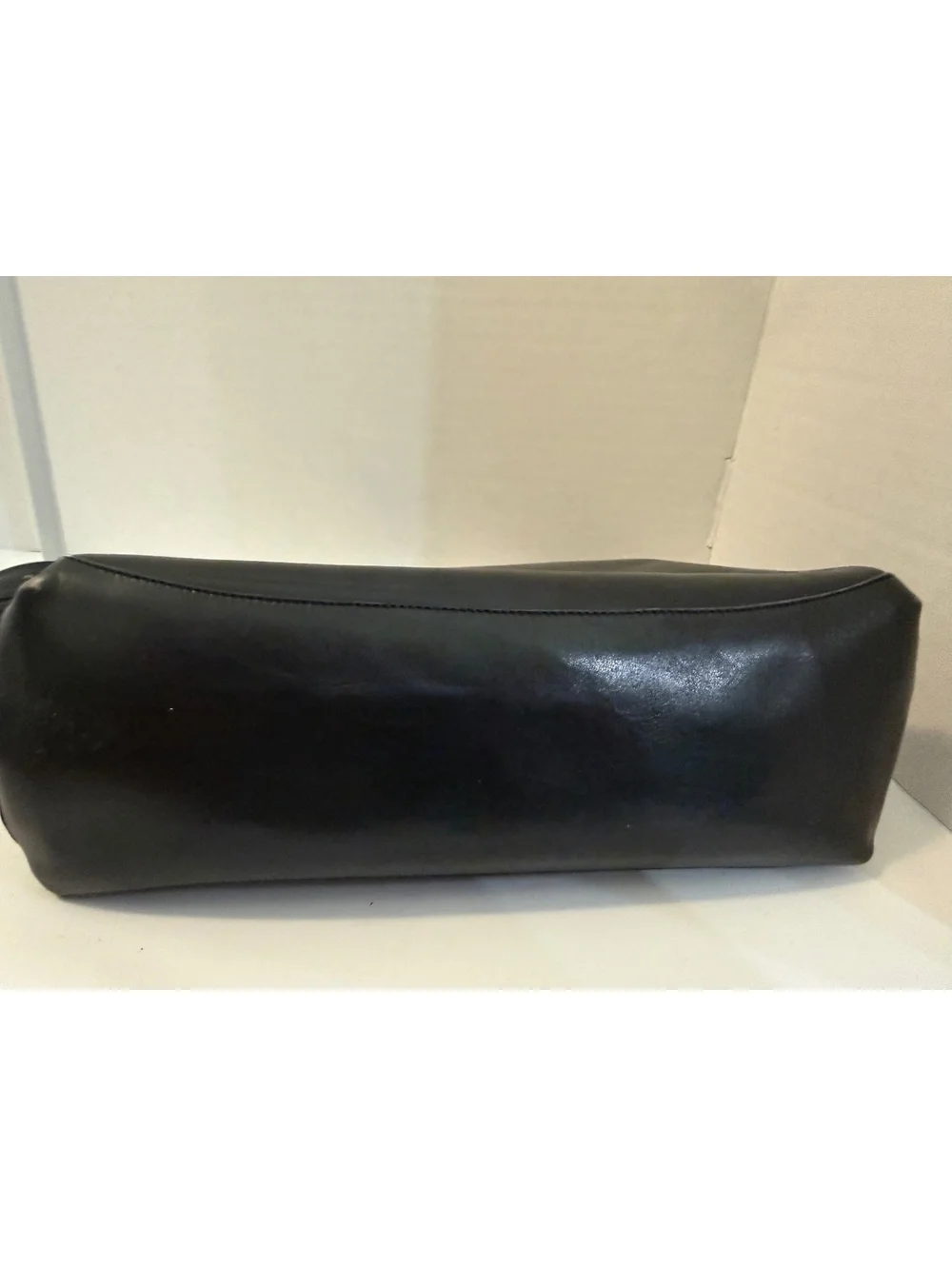 Fontana black leather shoulder bag